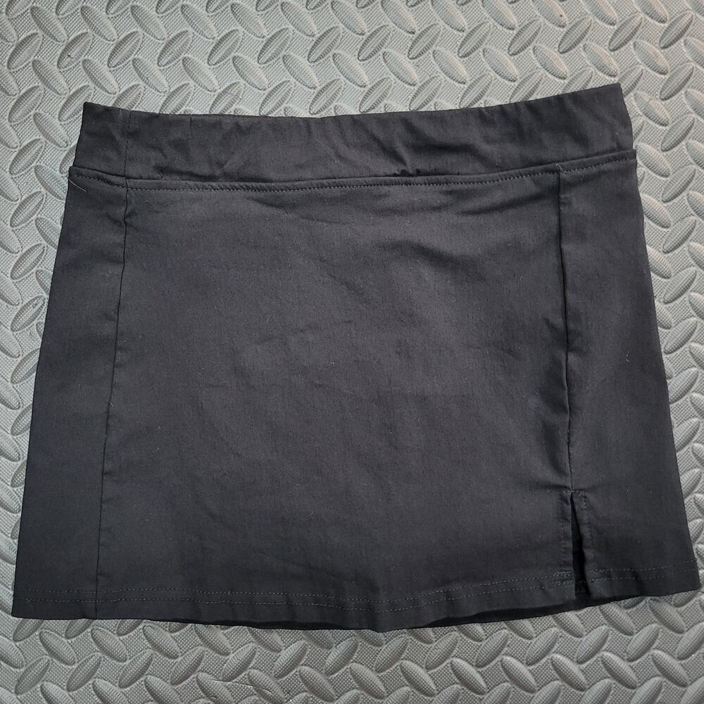 Forever 21 Black Mini Skort XS Dark Academia Whimsigoth Goth Witchy Y2K